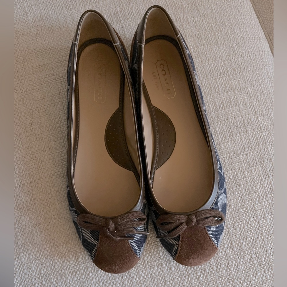 Coach ballet flats